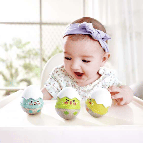Happy Hatchlings Wobbly Egg Rattles