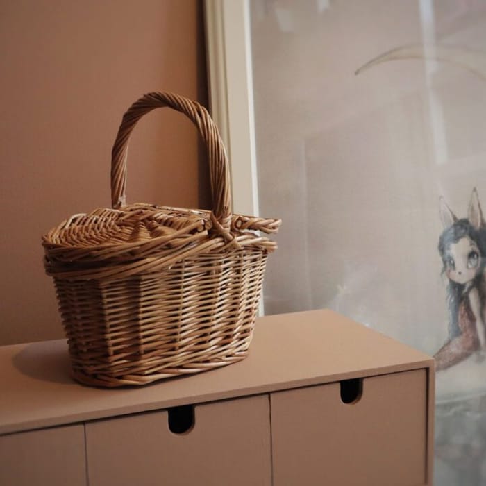 Picnic Basket with Lid