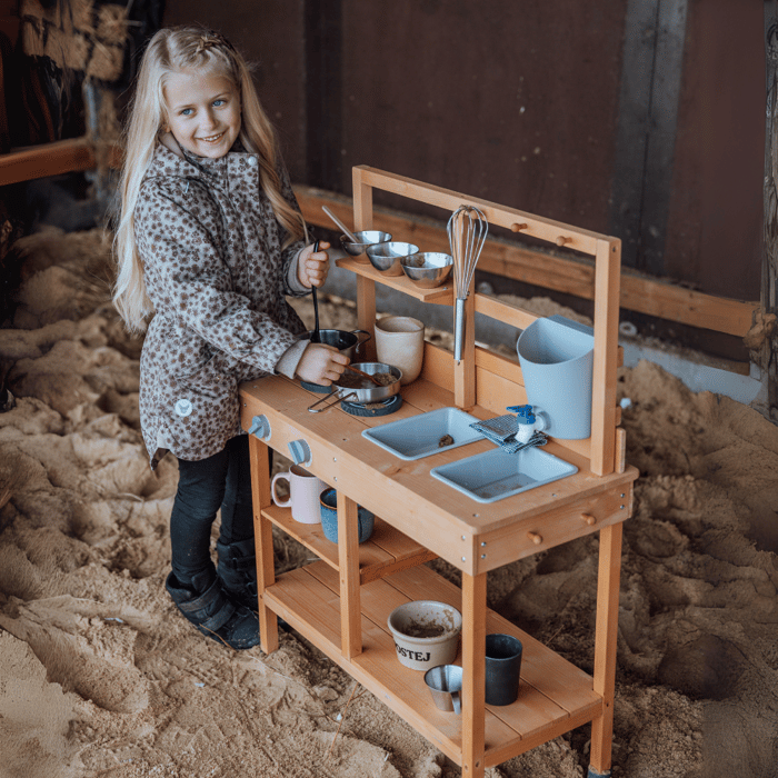 Mud Kitchen with Water Tank and Tap