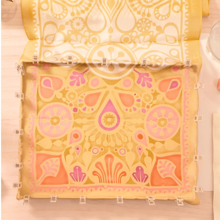 Atelier 11 - Silk Painting