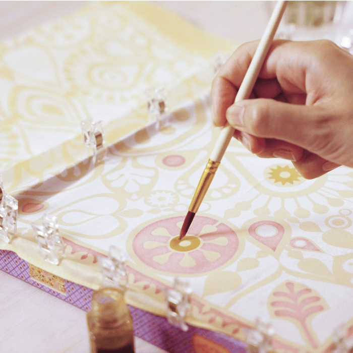 Atelier 11 - Silk Painting
