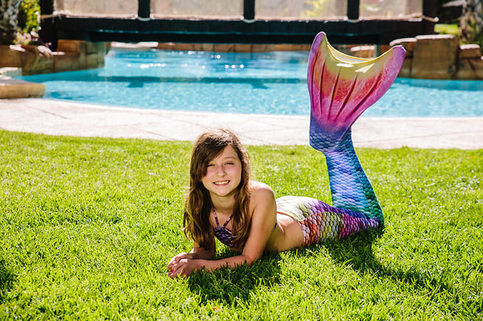 Mermaid Tail + Monofin - Rainbow (XS + S)