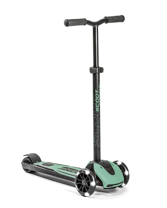 Scooter - Highwaykick 5 w. LED Wheels - Forest
