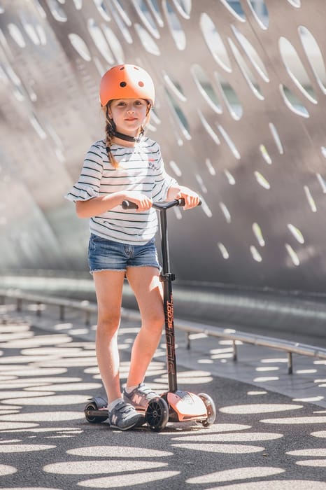 Scooter - Highwaykick 5 w. LED Wheels - Peach