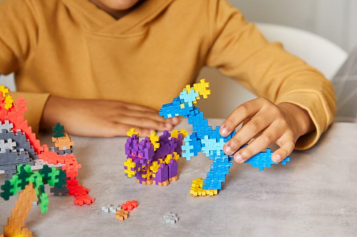 Plus-Plus - Learn to Build Dinosaurs, 600 pcs
