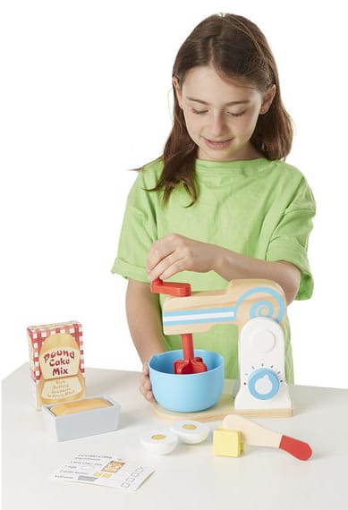 Wooden Make-a-Cake Mixer Set