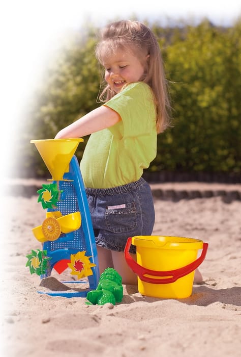 Sand Play - Sand Mill with Tipping Bucket