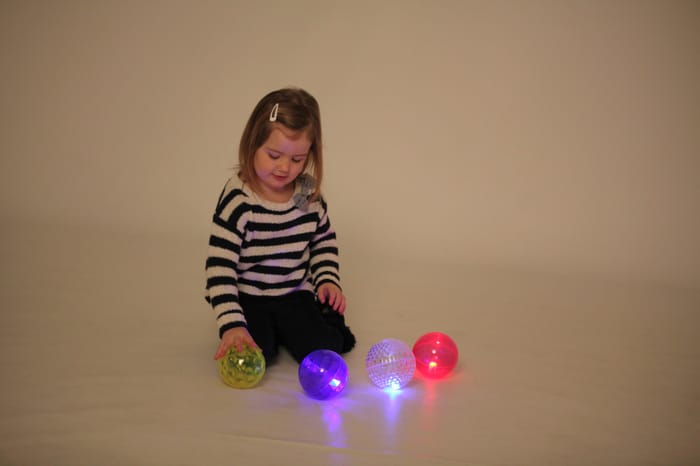 Sensory Flashing LED Balls, 4 pcs