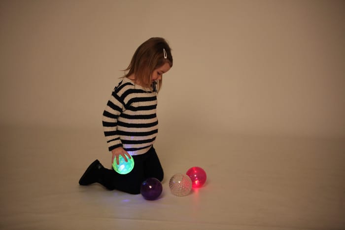 Sensory Flashing LED Balls, 4 pcs