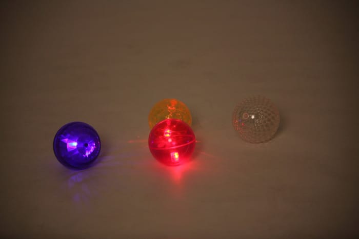 Sensory Flashing LED Balls, 4 pcs