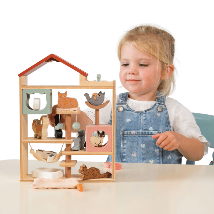 Dollhouse Accessories - Purrfect Stay Cat Hotel