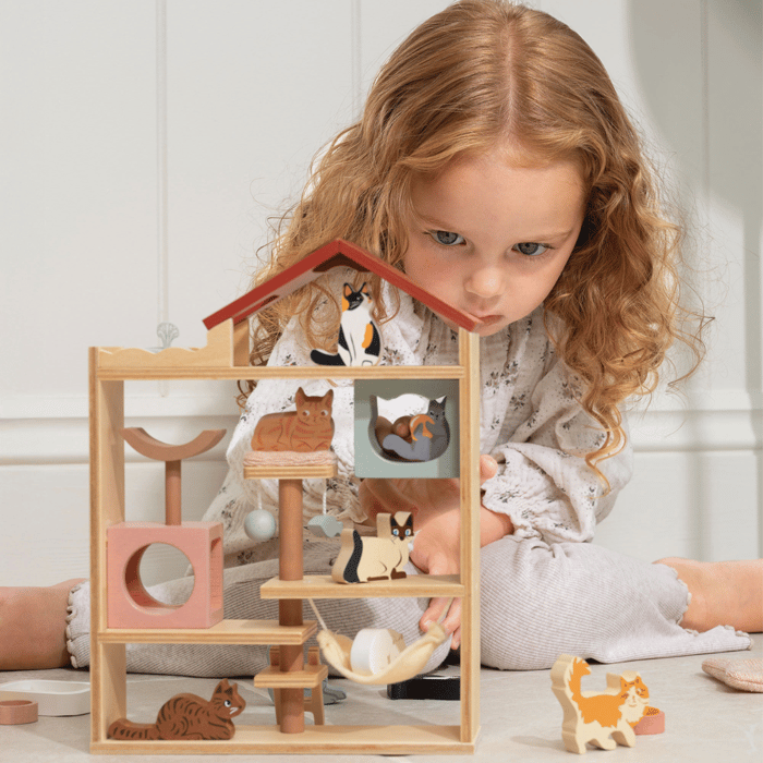 Dollhouse Accessories - Purrfect Stay Cat Hotel