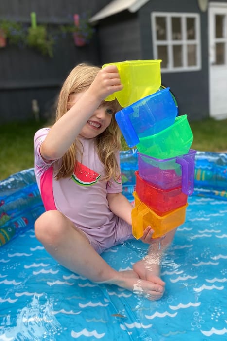 Translucent Colour Funnels, 6 pcs