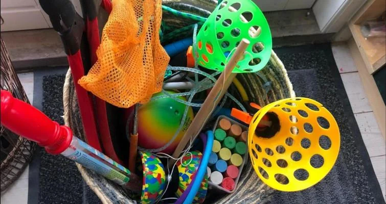 S&aring;dan inspirerer du dit barn til udend&oslash;rs leg